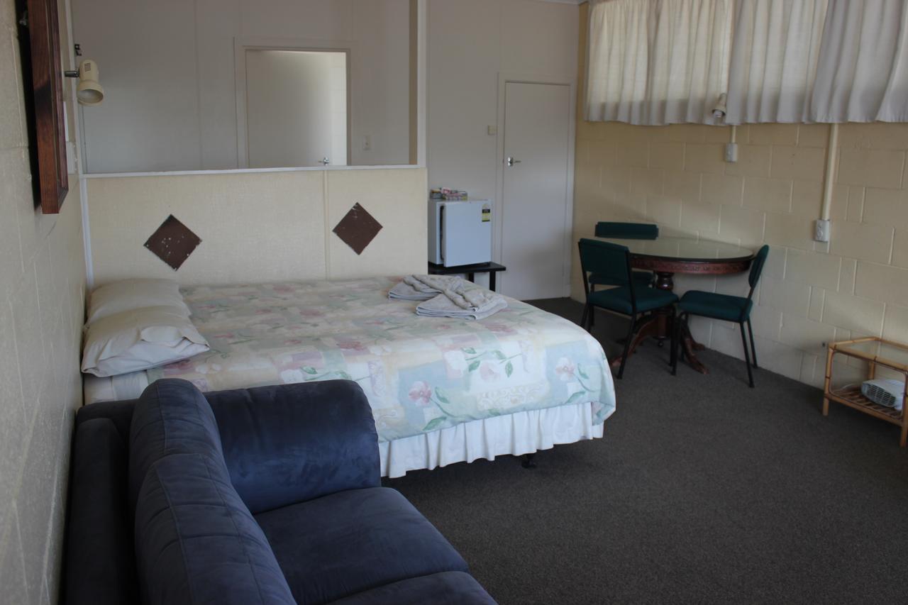 Ranui Motel Опотики Екстериор снимка
