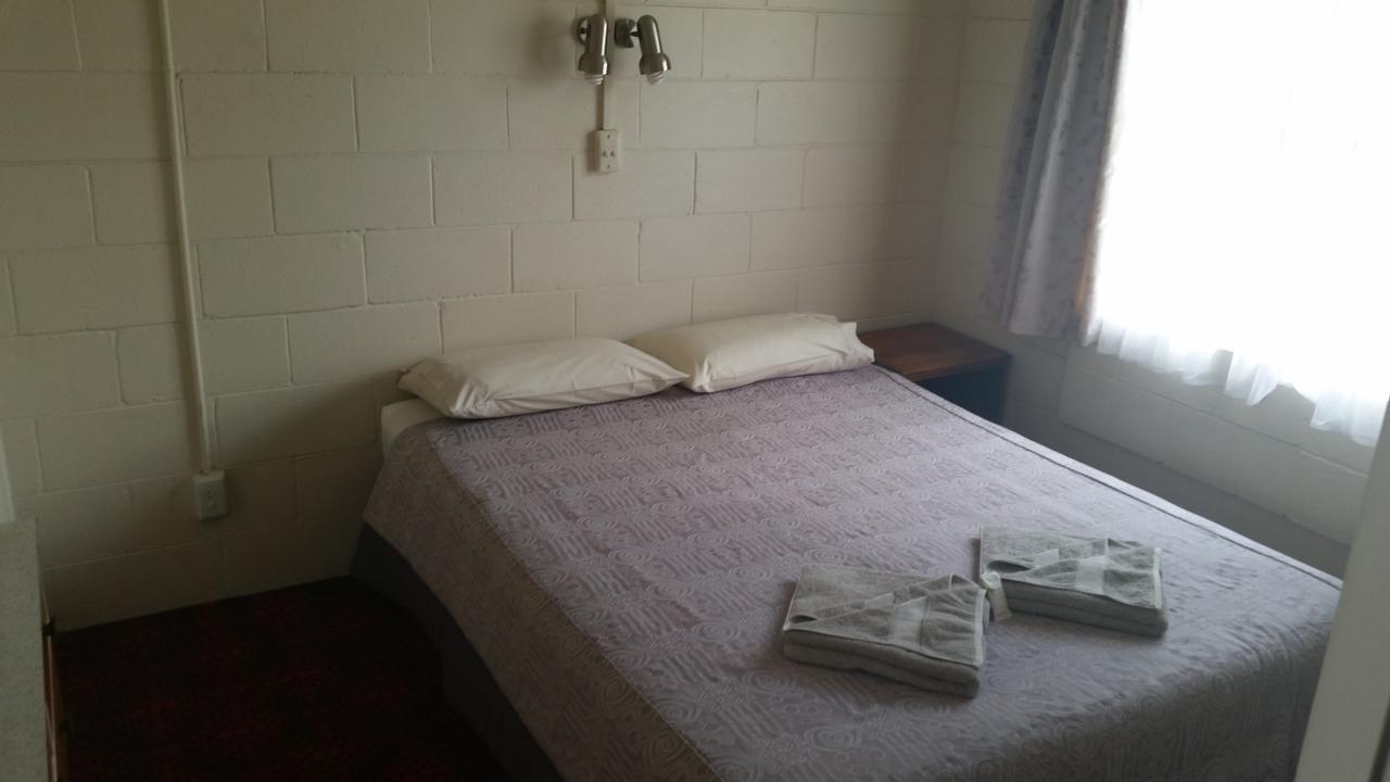 Ranui Motel Опотики Екстериор снимка